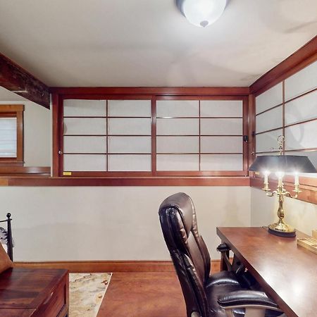 Volunteer Park Vacation Aparthotel Сиатъл Екстериор снимка