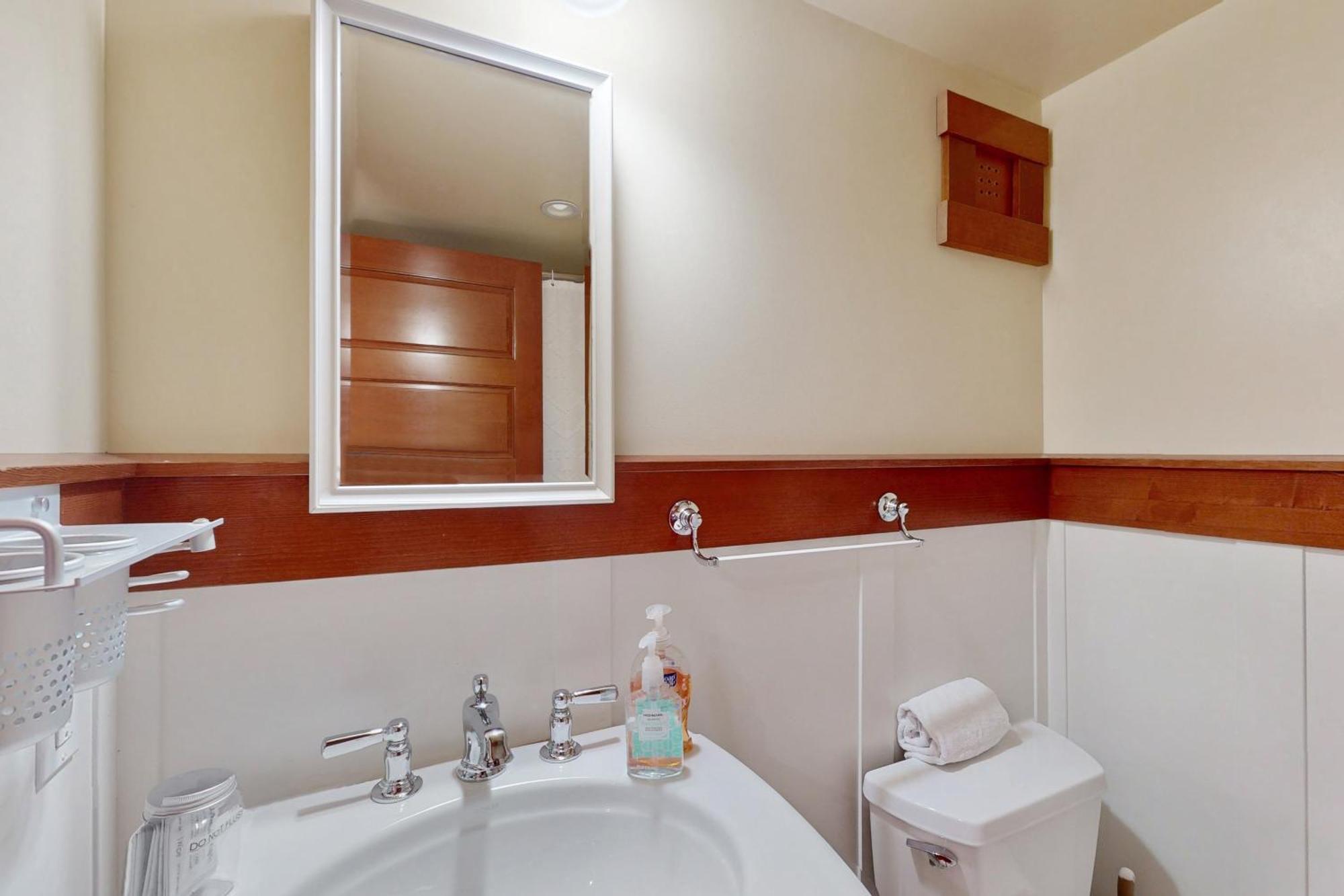 Volunteer Park Vacation Aparthotel Сиатъл Екстериор снимка