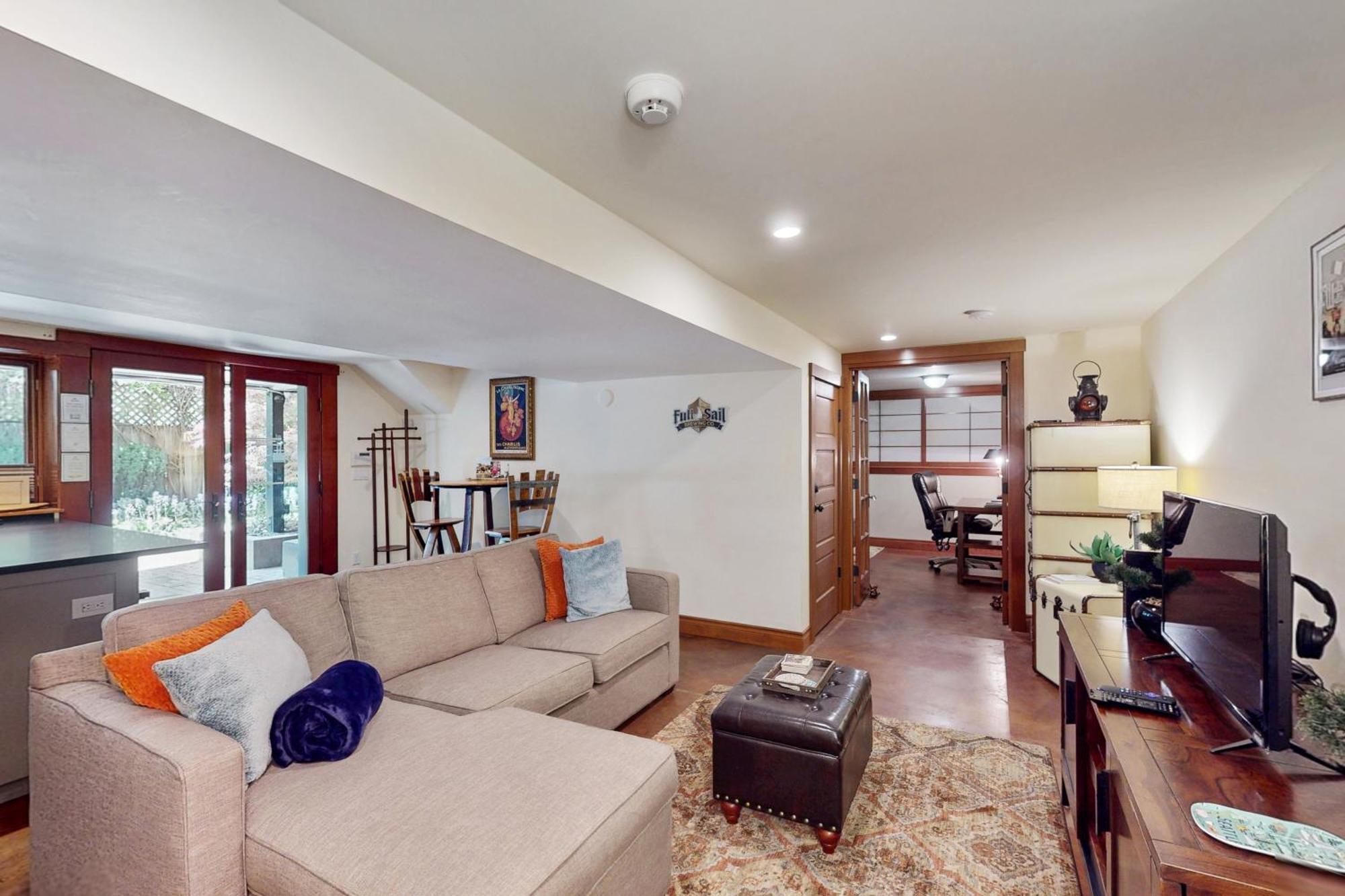 Volunteer Park Vacation Aparthotel Сиатъл Екстериор снимка