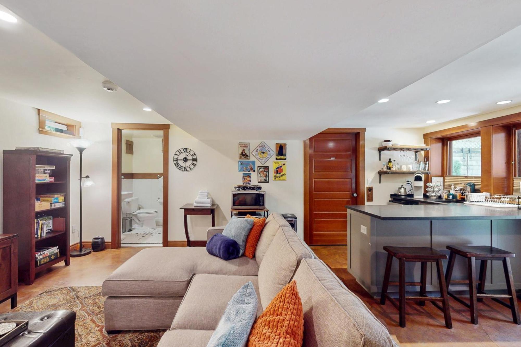 Volunteer Park Vacation Aparthotel Сиатъл Екстериор снимка